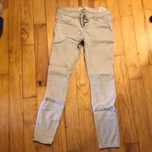 Hollister size 5 khaki skinny jeans